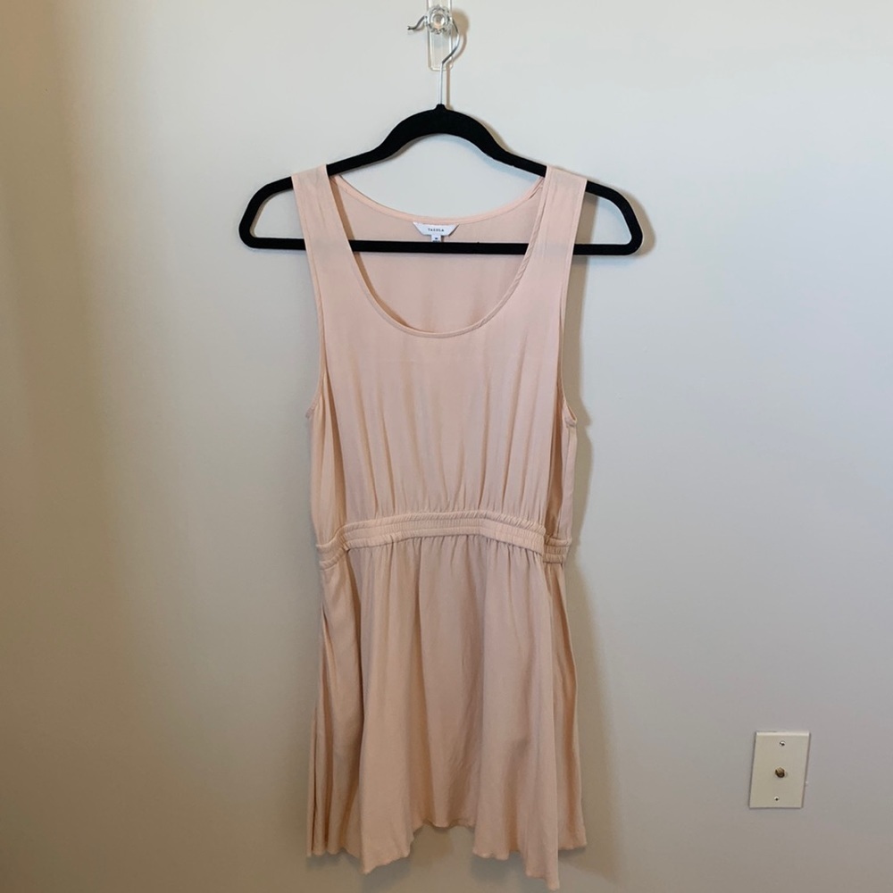 Perfect Talula (Aritzia) LPD (little pink 👗)